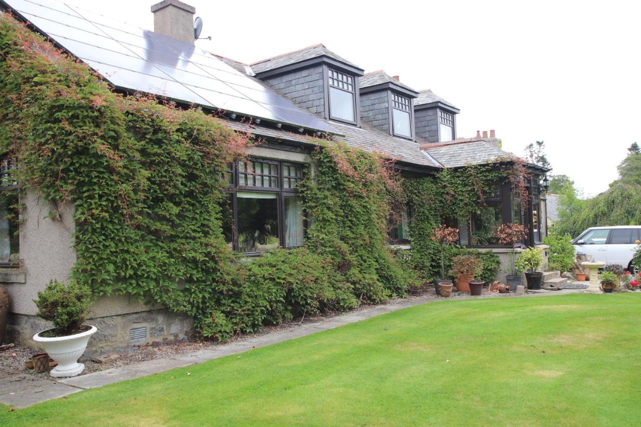 Serene Countryside Home With Manicured Gardens Stonehaven Exterior foto